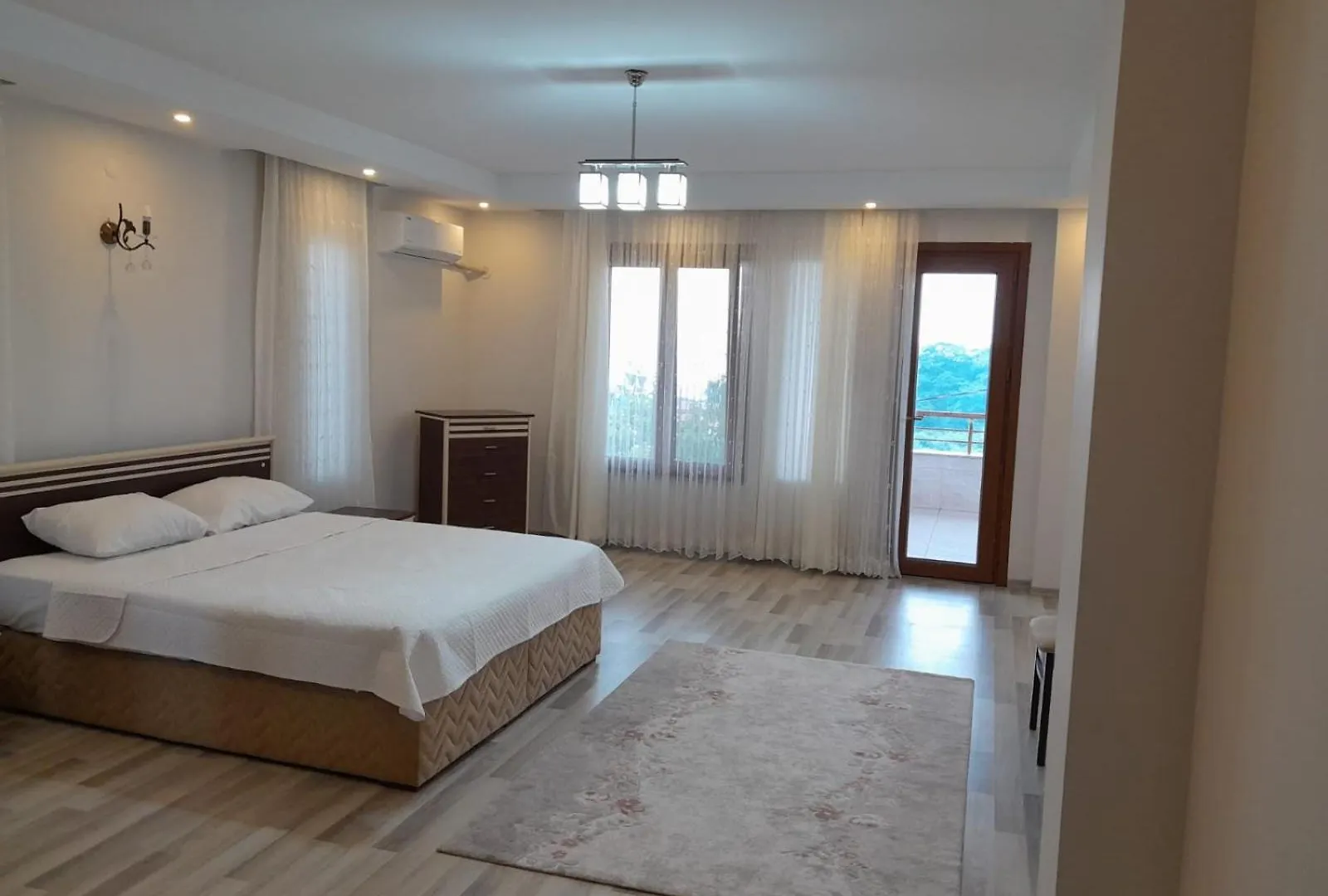 Dogan Suite